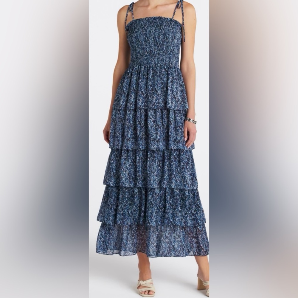 Elegant Blue Floral Maxi Dress